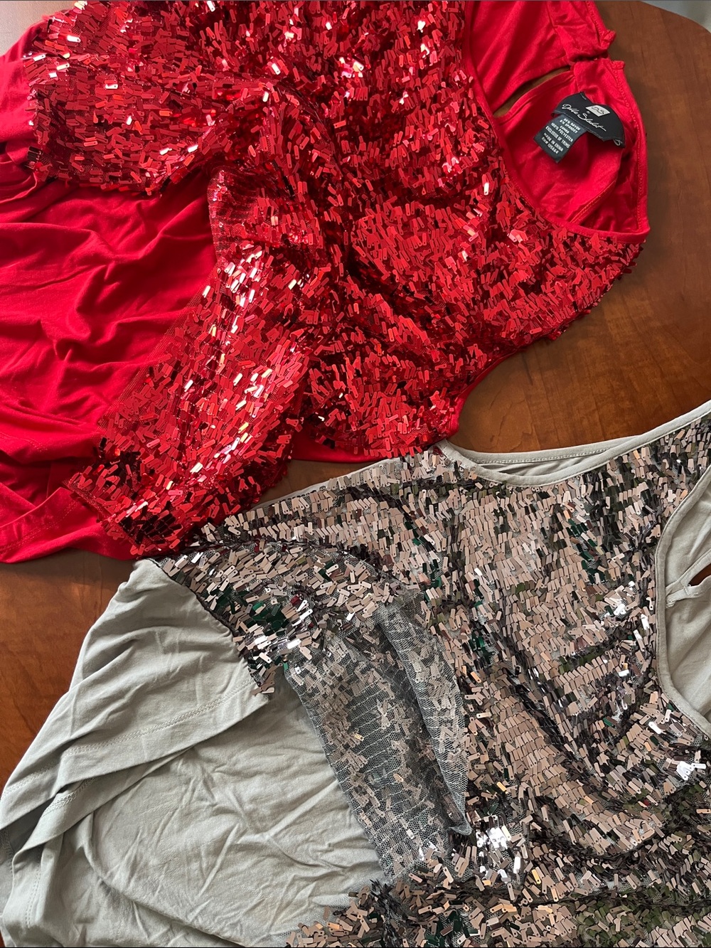 BOTH Sequin Party Tops Red & Silver Confetti Sequins Club Wear Drape Neck - Picture 11 of 15